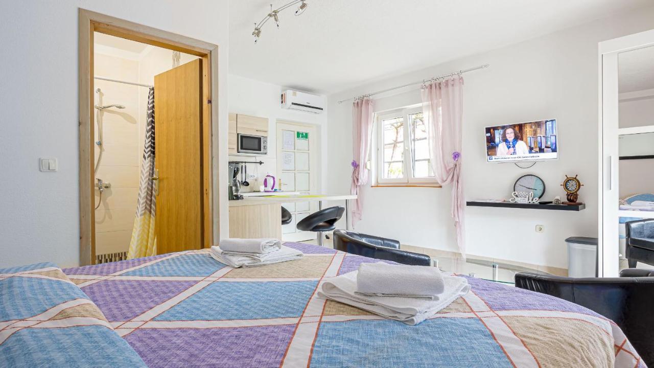 Apartments Klara Senj  Zewnętrze zdjęcie