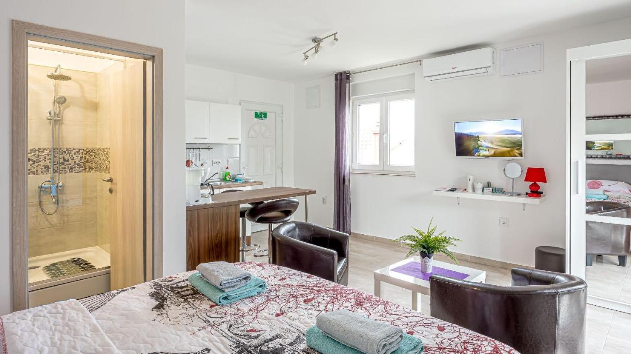 Apartments Klara Senj  Zewnętrze zdjęcie