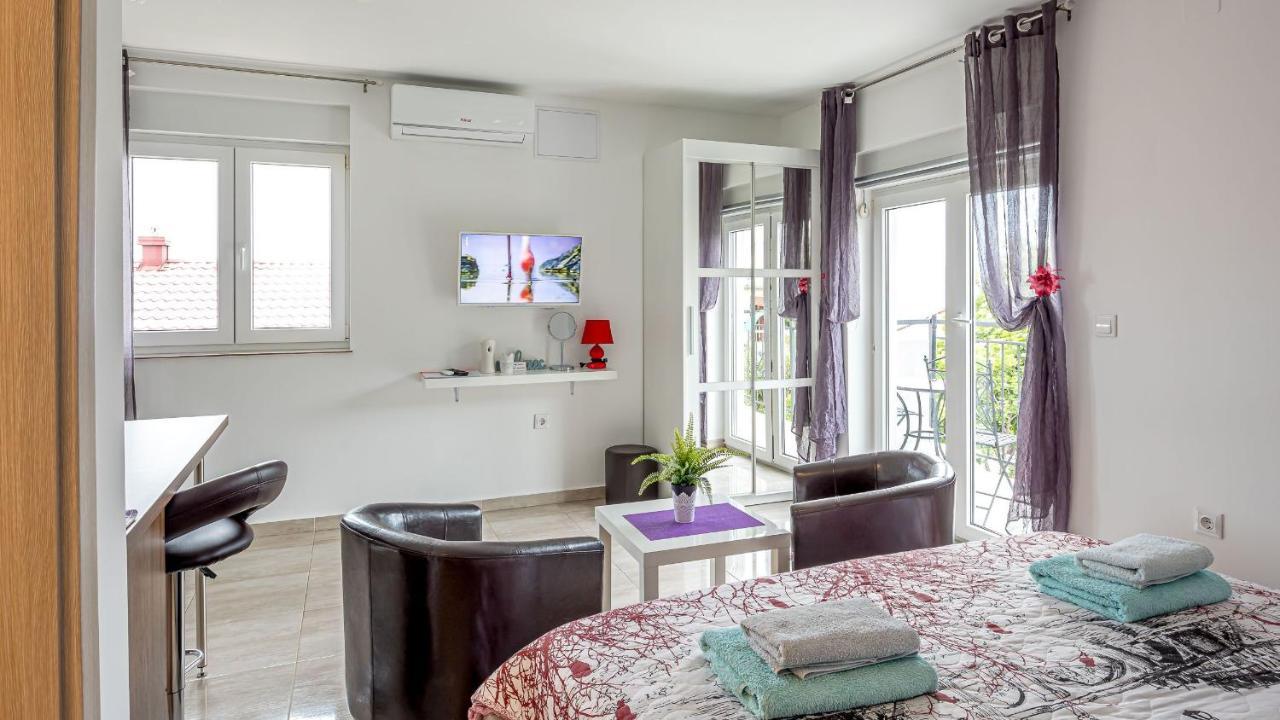 Apartments Klara Senj  Zewnętrze zdjęcie